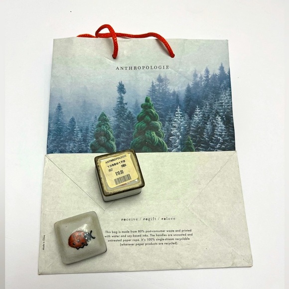 NWT ⚜️🐞⚜️ Anthropologie Porcelain Ladybug Trinket Square Jewellery Box - Picture 3 of 8